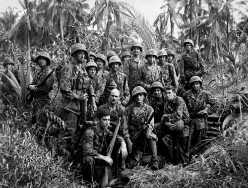 瓜岛战役真实影像：日军最耻辱的一战，因排便量过大导致战败！