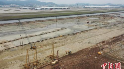 深圳机场第三跑道已形成陆域 国际航空枢纽建设加速