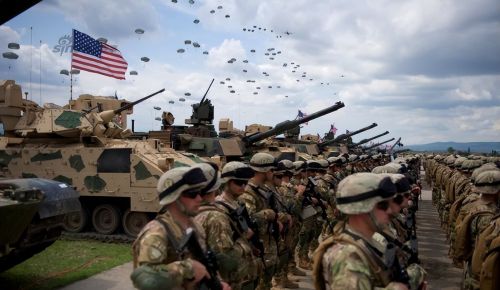当年美国攻打伊拉克时，俄罗斯选择袖手旁观？俄专家：我们有苦衷