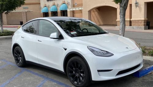 特斯拉北美降价真相 ，Model Y 缩小版的车型曝光