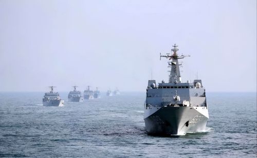 台海局势再度升级，200名美军进驻台湾,中国该如何应对？