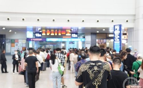 “五一”期间 重庆火车站预计发送旅客175万人次