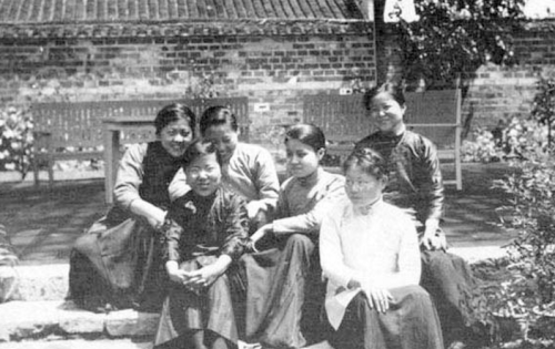 南京大屠杀日记：日军当着父母的面，糟蹋了他们年仅14岁的女儿