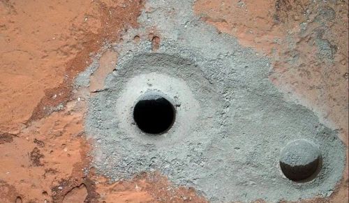 火星上发现生命，对人类是否构成威胁？看看ChatGPT的分析