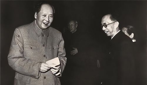 1962年，毛主席宴请溥仪吃饭，席间突然问：传国玉玺去哪了？