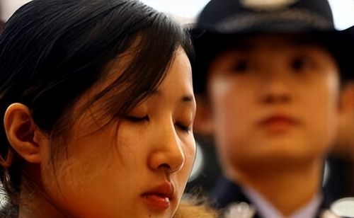 “贪官情妇”刘倩:情夫贪污被抓，带21人劫狱，结果被判6年