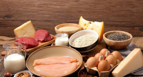 营养师揭秘增肌减脂并非多吃蛋白质。增肌减脂必做的一件事。