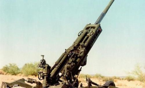 中国的AH4榴弹炮跟印度买的M777榴弹炮PK谁更强？