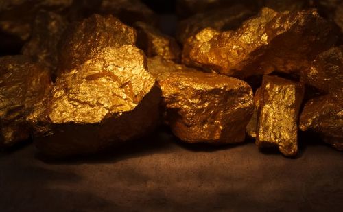 世界上“最孤独的”金矿，满山遍野全是黄金，为何没人敢挖？