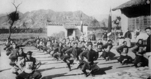 1941年，南阳武师胡振清仅凭一把大刀阻挡三百日军，方法太巧妙了