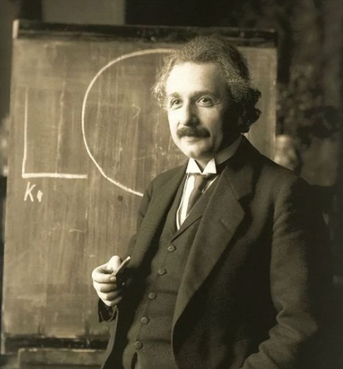 爱因斯坦是天才科学家，为何留下的两个孩子精神都有问题？
