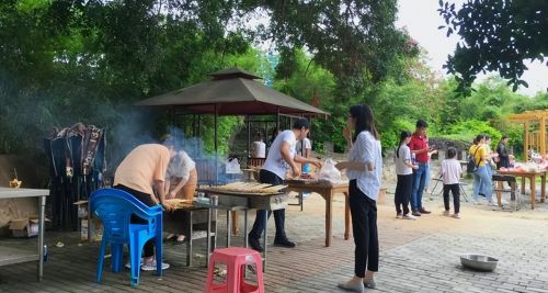 山东淄博烧烤火出圈，可空气质量是全省最差，难道是烧烤惹的祸？