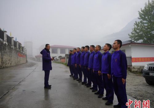 西藏林芝市森林消防支队墨脱分队圆满完成驻防任务
