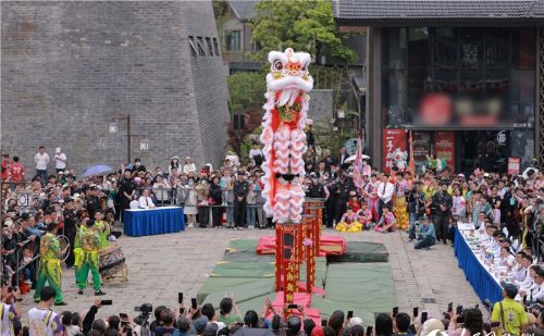 安徽肥东：长三角“狮王”争霸开赛