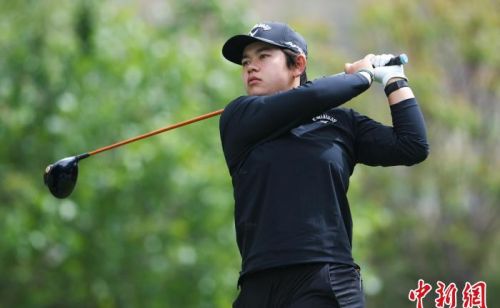 隋响夺得天津女子高尔夫挑战赛冠军