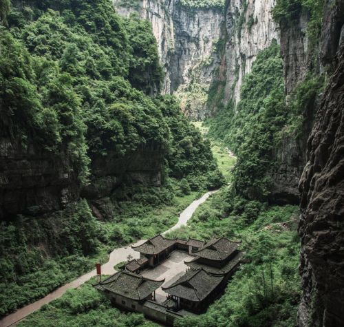 成都青城山爬山要多久(成都青城山要爬多久)