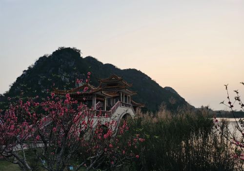 广东省肇庆七星岩旅游风景区(肇庆七星岩旅游攻略详解)