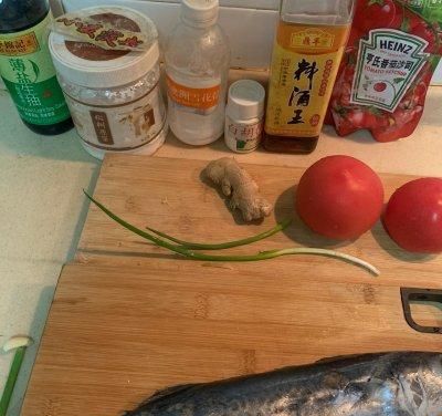 番茄马鲛鱼的做法(番茄马鲛鱼可以一起煮吗)