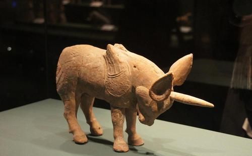 獬豸(xiè zhì)，俗称独角兽是中国古代最早表示法律含义的字