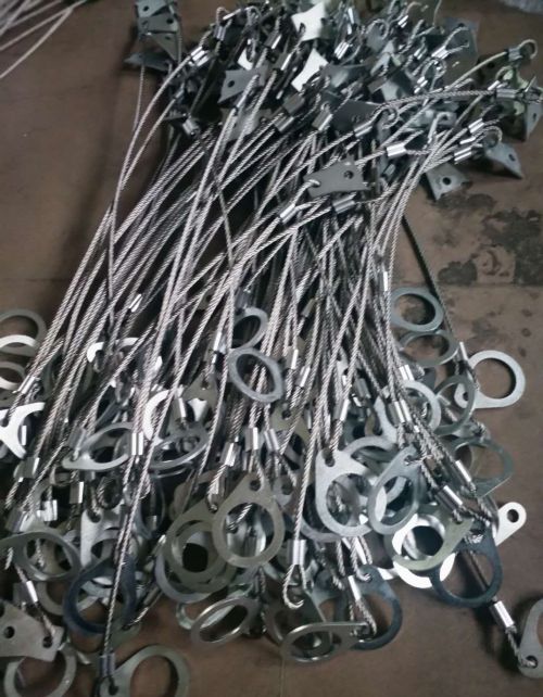 供应304不锈钢钢丝绳规格(304的不锈钢丝绳的价格)