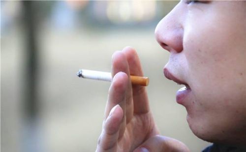 烟民戒烟后,身体会出现什么变化呢(烟民戒烟后身体能恢复到什么程度?)