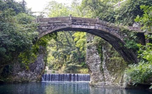 雁荡山旅游攻略(雁荡山风景区一日游攻略)