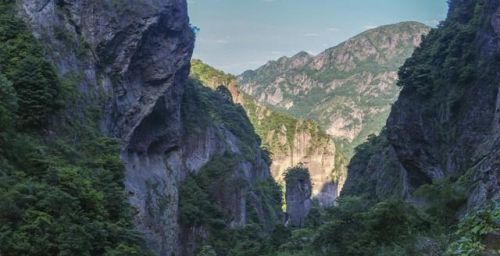 雁荡山旅游攻略(雁荡山风景区一日游攻略)