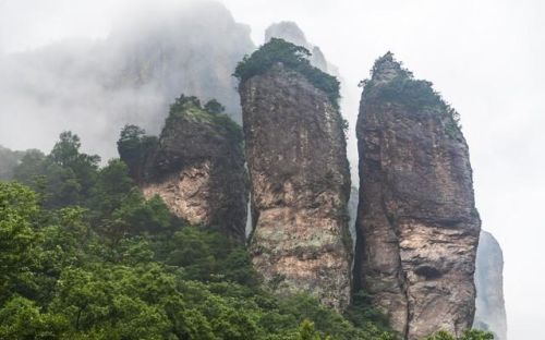 雁荡山旅游攻略(雁荡山风景区一日游攻略)