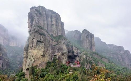 雁荡山旅游攻略(雁荡山风景区一日游攻略)