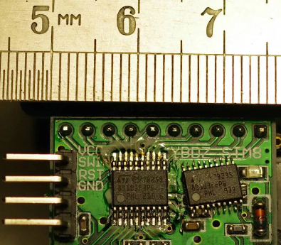 PCB板上片状元器件的拆卸技巧