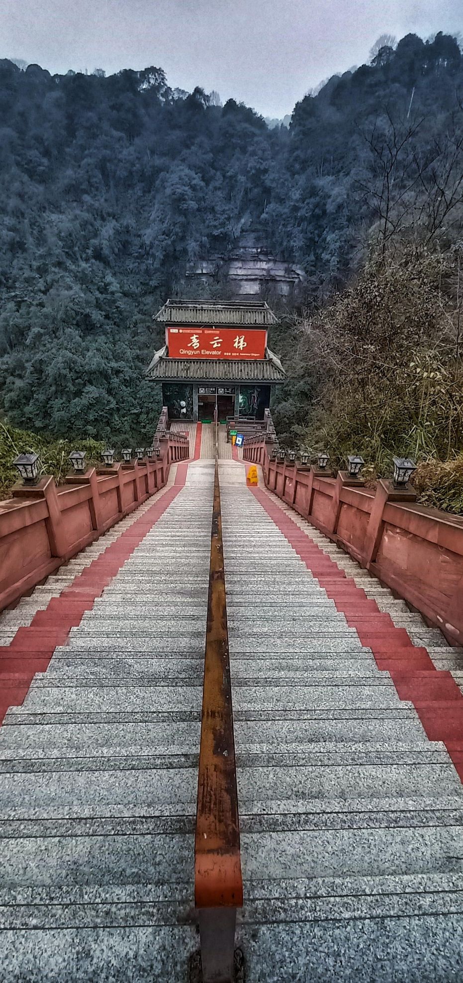 四川旅游景点碧峰峡(四川碧峰峡介绍)