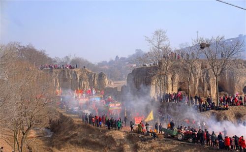 明日初八“谷日”，这天下雨好还是天晴好，有啥说法？