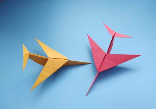 小孩最喜欢玩的飞机折纸，简单几步就做好，手工DIY折纸图解教程