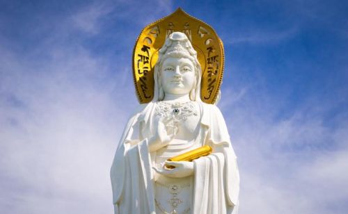 阿弥陀佛的胁士，国人心中的佛菩萨，观音菩萨为何如此家喻户晓？