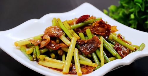 夏季来临,宁可不吃肉,也要多吃这4种碱性水果