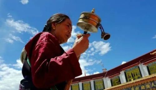西藏佛教的转经筒