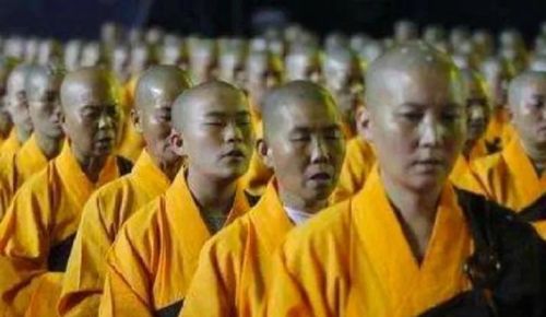 汉传佛教、藏传佛教、南传佛教出家的原因