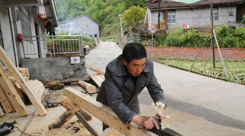 农村吵架时常说“足匣子”，现在才明白啥意思，原来是早逝者棺材