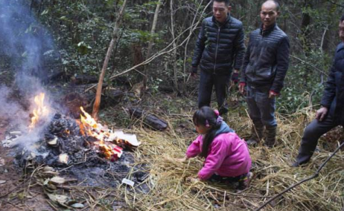 农村下葬后要做百日祭和周年祭，可提前不可延后，3个细节需注意