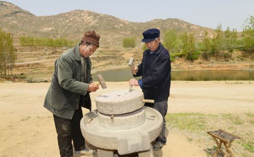 农村老常说，“朱雀压磨盘，代代有人穷”，这是为什么呢？