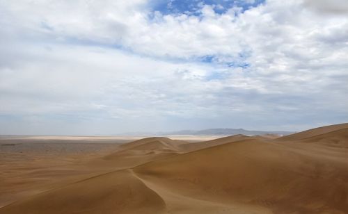 “立夏乾艮风，遍地起新坟”是说啥？“乾艮风”是什么风？