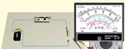 指针式万用表测量直流电阻