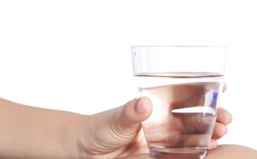 多喝水可以预防心脑血管病吗？