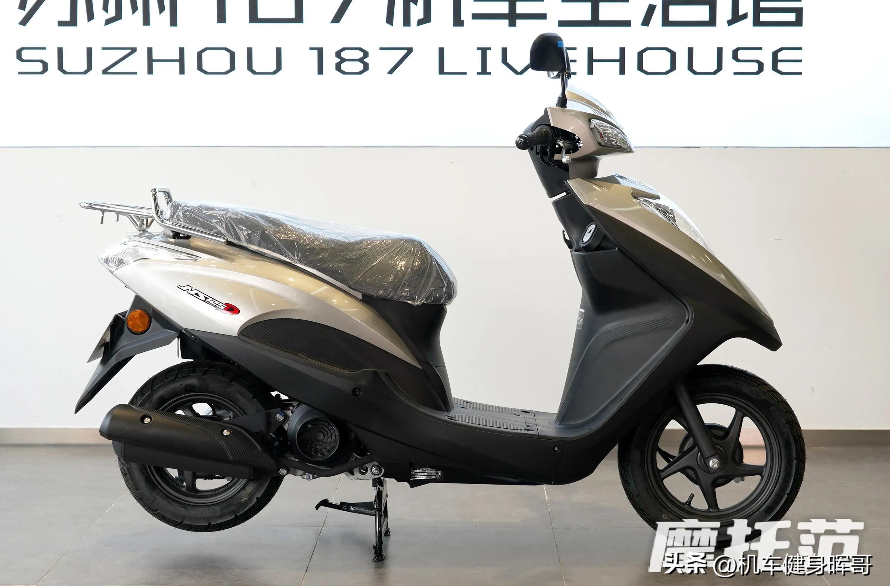 家用125踏板摩托车，价位6000左右，合资品牌铃木、本田怎么选？