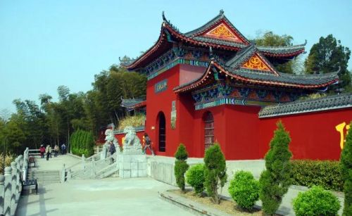 河南省都有哪些出名的旅游景点？
