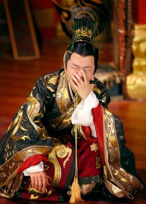 中国历史上最荒唐的皇帝是谁？