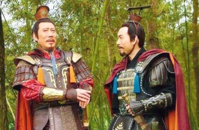 历史上的窦太后为何那么偏爱梁王刘武，甚至希望他能够登上皇位？