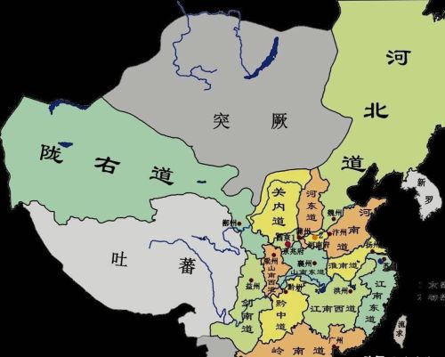 安史之乱中，为什么唐朝北方的军队有好好的大唐盛世不过，却愿意跟着安禄山反叛？