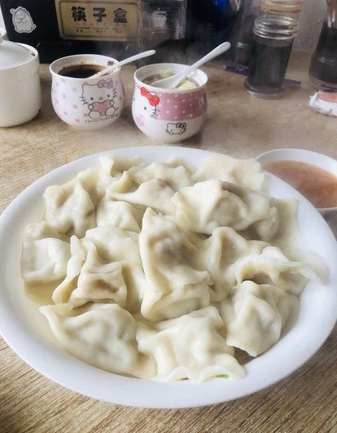 东北大米那么出名也挺好吃，为什么感觉东北人却是以面食为主？