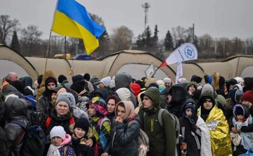 为了冬季供暖，乌克兰计划借钱买天然气，该向谁借，去哪里买？